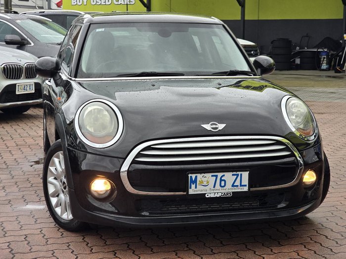 2015 MINI Hatch Cooper F55 Midnight Black