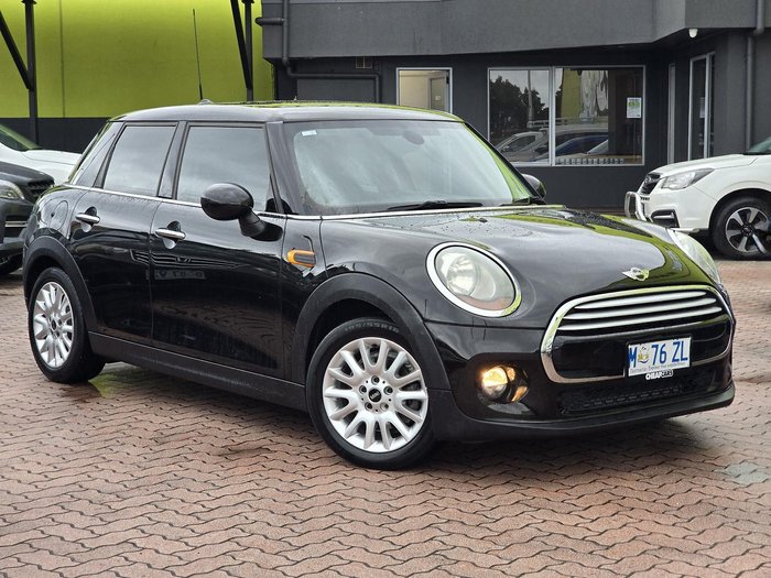 2015 MINI Hatch Cooper F55 Midnight Black