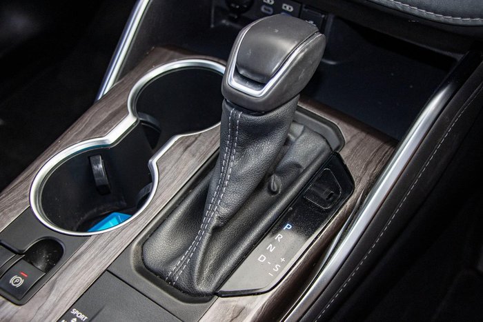 2022 Toyota Kluger Grande