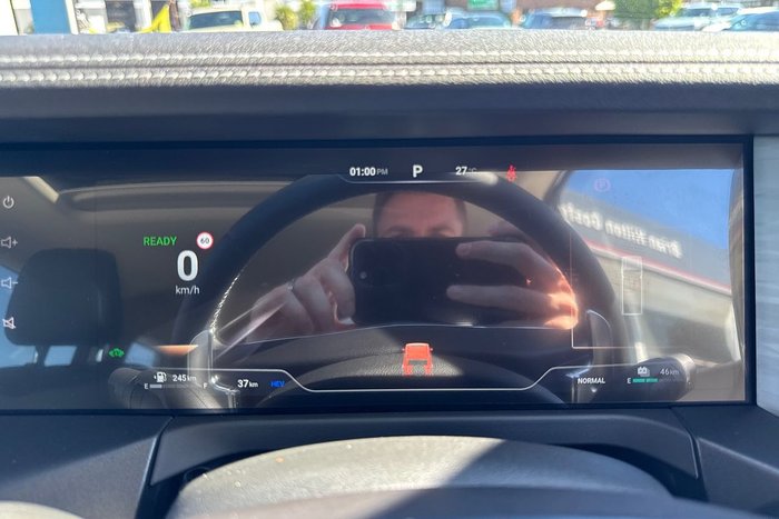 2026 GWM Tank 300 Ultra Hi4-T PHEV P01 4X4 Dual Range Pearl White (9F01)