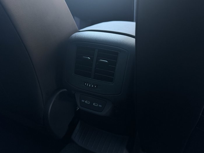 2023 Volkswagen T-ROC R