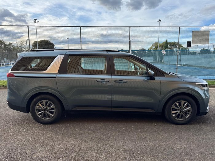 2023 Kia Carnival S