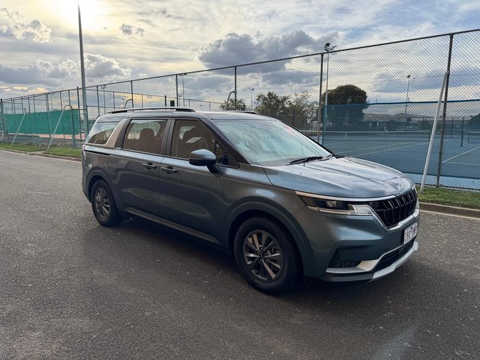 2023 Kia Carnival S