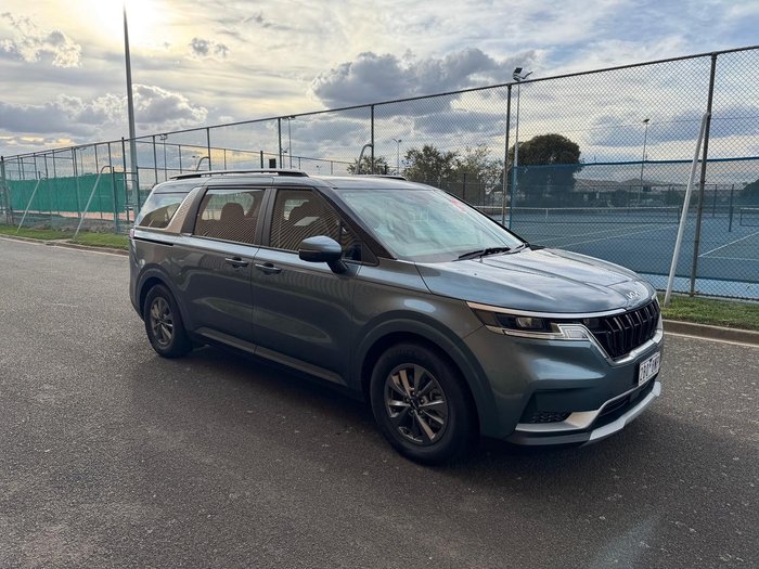 2023 Kia Carnival S