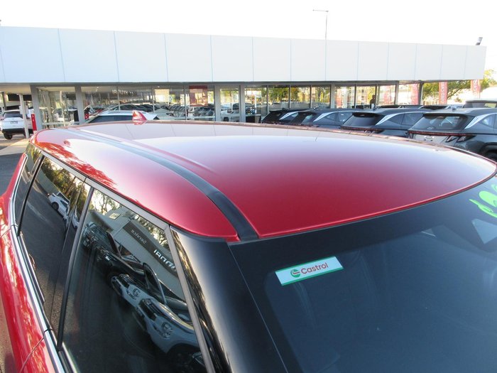 2023 Mitsubishi Outlander LS Black Edition