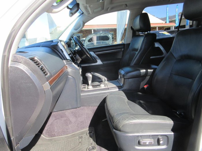 2016 Toyota Landcruiser VX