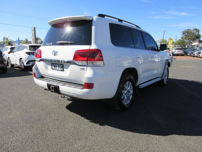 2016 Toyota Landcruiser VX