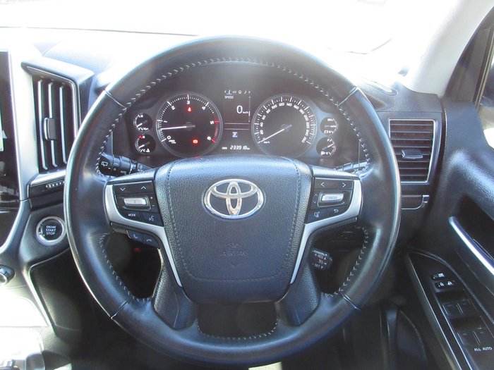 2016 Toyota Landcruiser VX