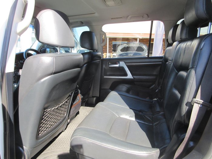 2016 Toyota Landcruiser VX