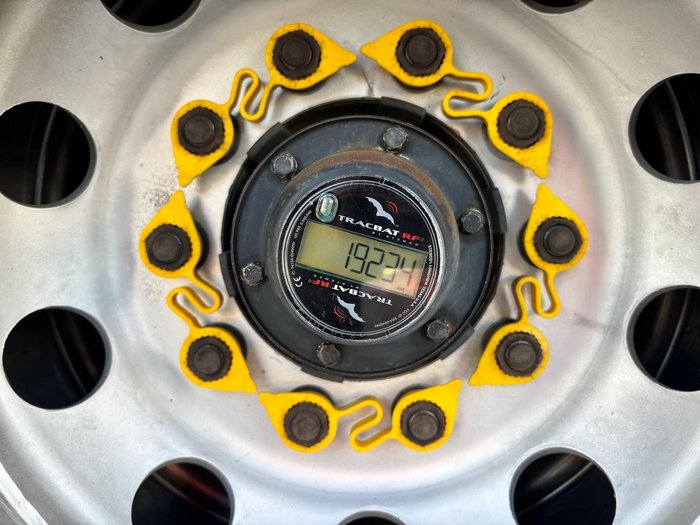 2015 Krueger 24P Straight Red