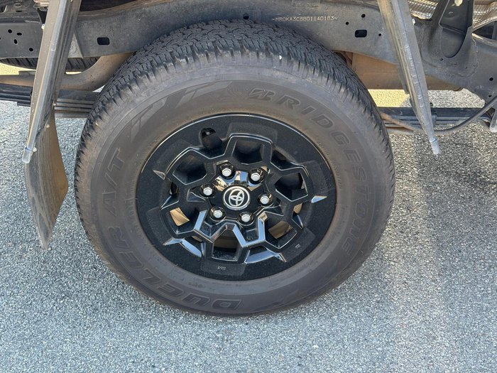 2024 Toyota Hilux SR