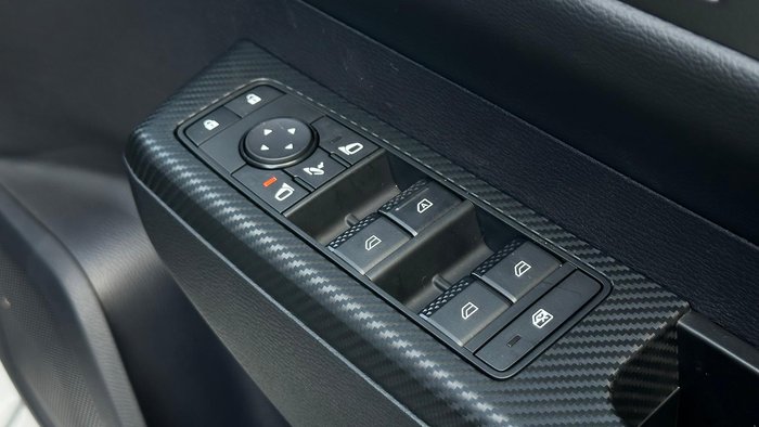 2026 Mitsubishi Triton GSR MV MY26 4X4 Dual Range White Diamond