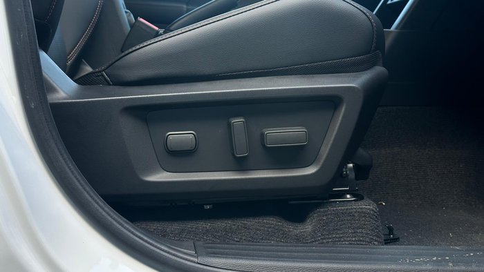 2025 Mitsubishi Triton GSR MV MY25 4X4 Dual Range White Diamond