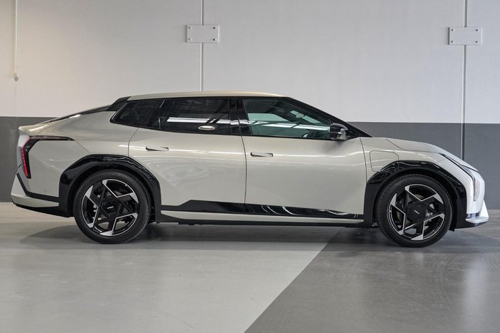 2026 Kia EV4 GT-Line Long Range