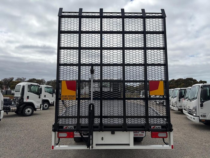2025 Isuzu F Series FXZ 260-355 AT R63