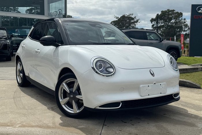 2025 GWM Ora Lux ES11 Hamilton White (9C01)
