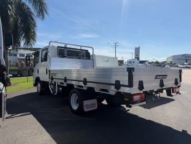 2025 Isuzu N Series NNR