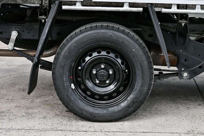 2022 Toyota Hilux Workmate