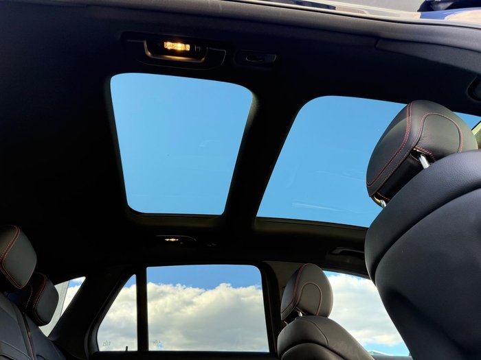 2022 Mercedes-Benz GLC-Class GLC200