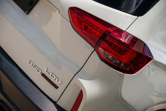 2023 LDV D90 Executive