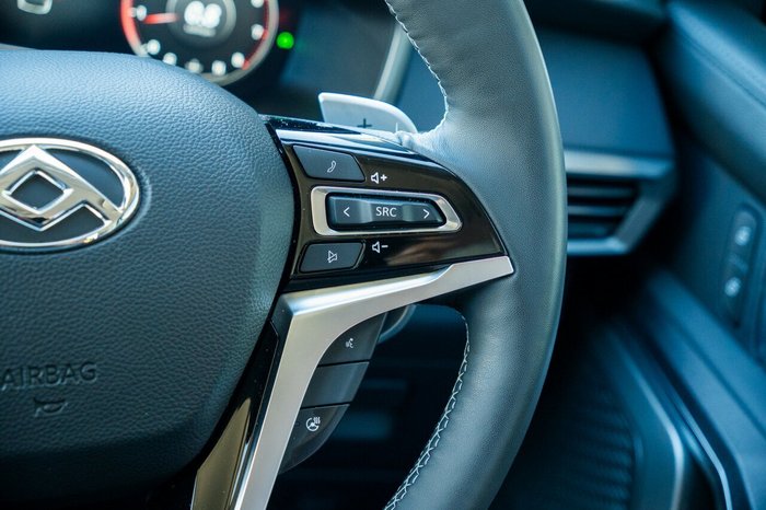 2025 LDV D90 Executive