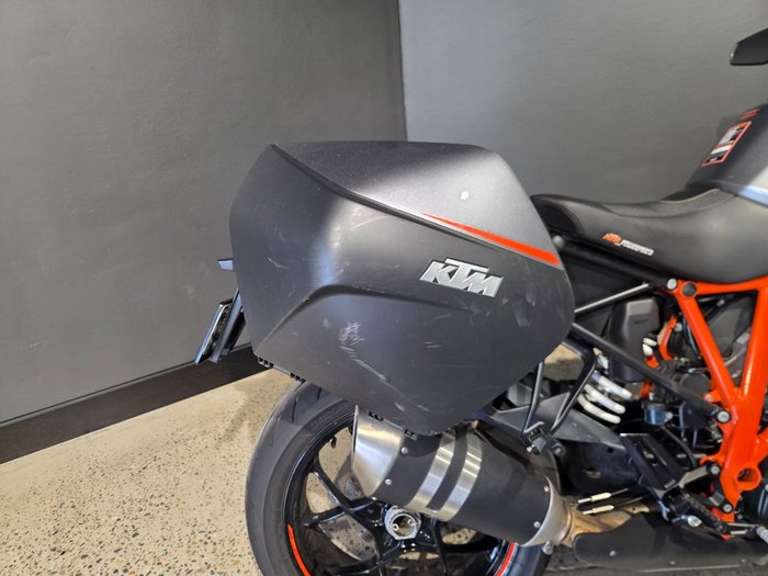 2017 Ktm 1290 SUPER DUKE GT SILVER