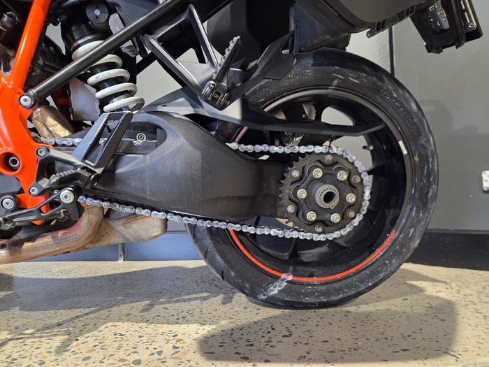 2017 Ktm 1290 SUPER DUKE GT SILVER