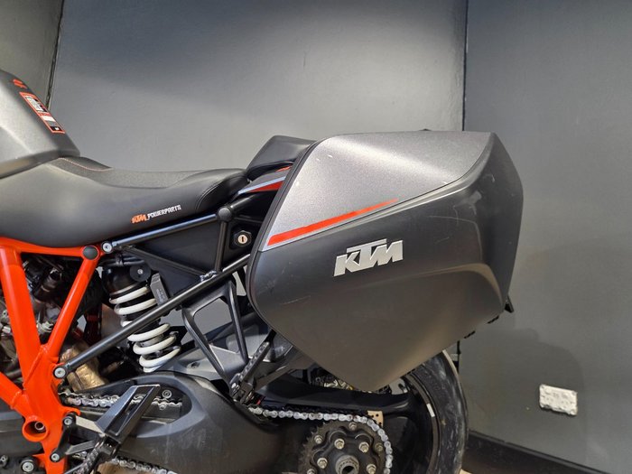 2017 Ktm 1290 SUPER DUKE GT SILVER