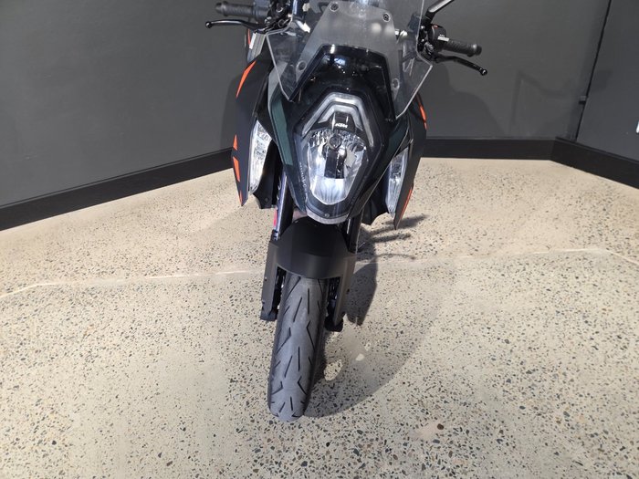 2017 Ktm 1290 SUPER DUKE GT SILVER