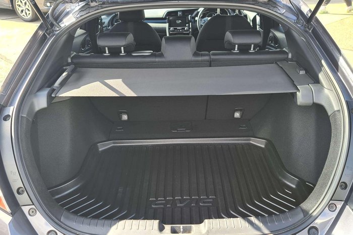 2020 Honda Civic VTi-S