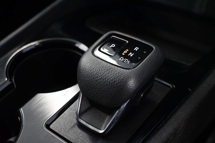 2024 Nissan X-TRAIL ST
