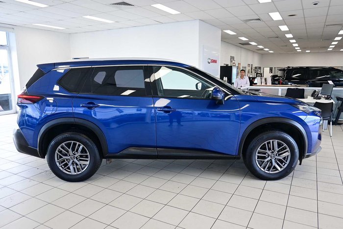 2024 Nissan X-TRAIL ST