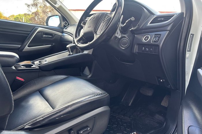 2019 Mitsubishi Pajero Sport Exceed