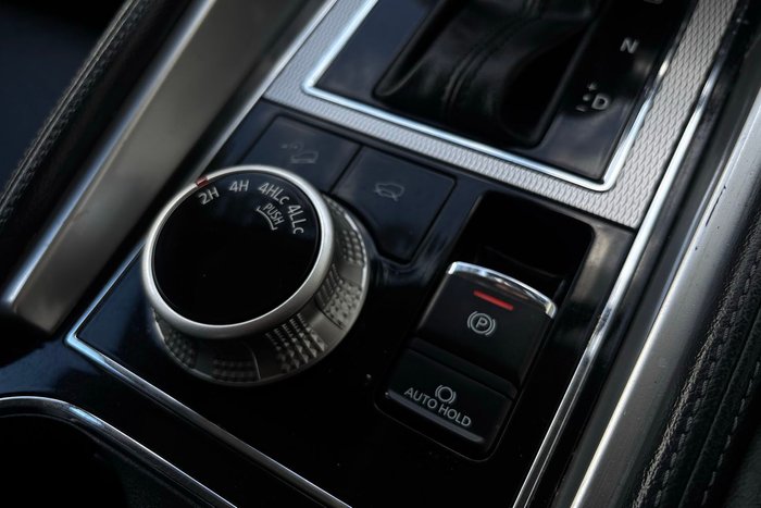 2019 Mitsubishi Pajero Sport Exceed