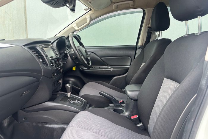 2021 Mitsubishi Triton GLX