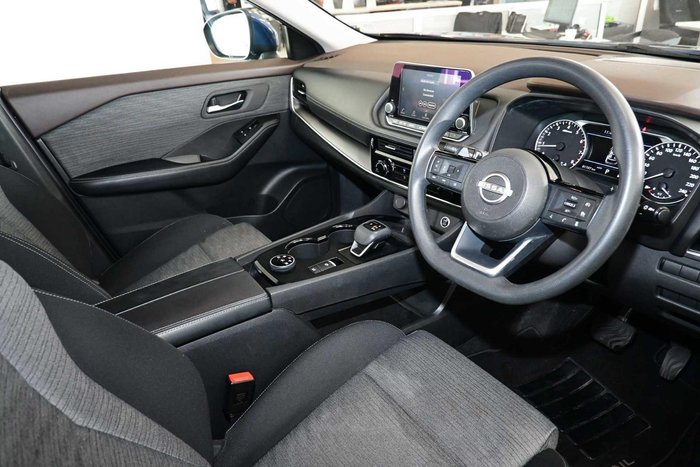 2024 Nissan X-TRAIL ST