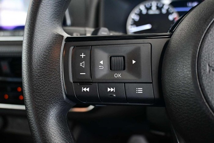 2024 Nissan X-TRAIL ST