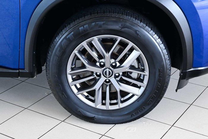 2024 Nissan X-TRAIL ST