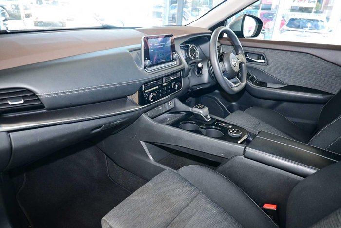 2023 Nissan X-TRAIL ST