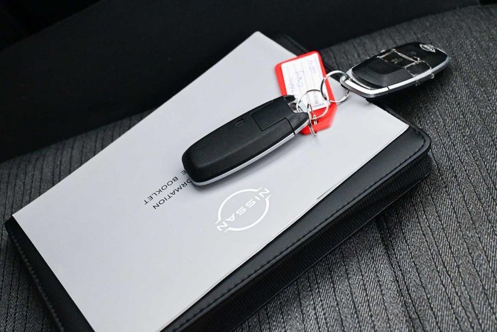 2023 Nissan X-TRAIL ST