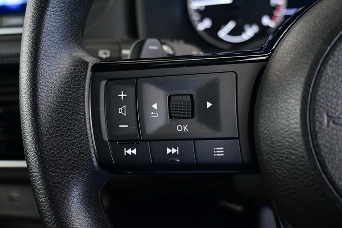 2023 Nissan X-TRAIL ST