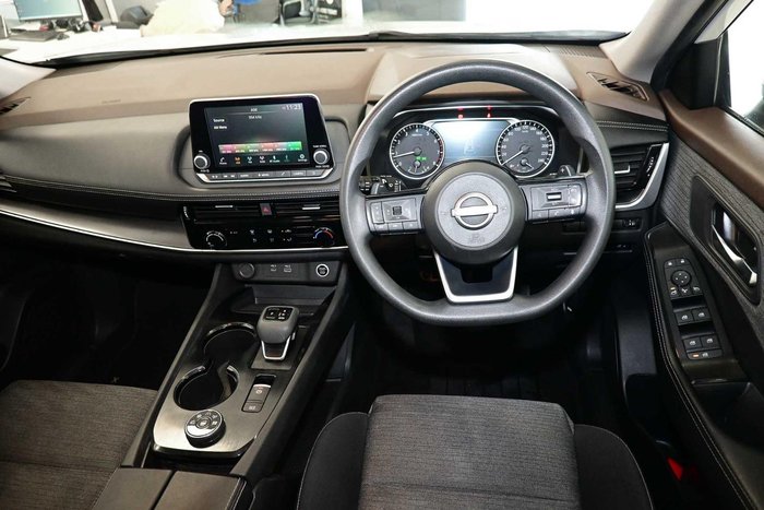 2023 Nissan X-TRAIL ST