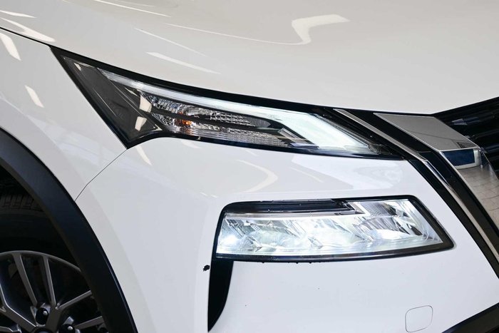 2023 Nissan X-TRAIL ST