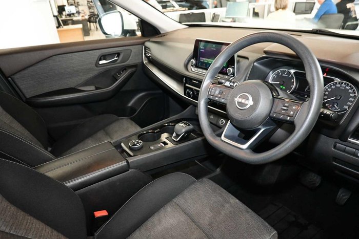 2023 Nissan X-TRAIL ST