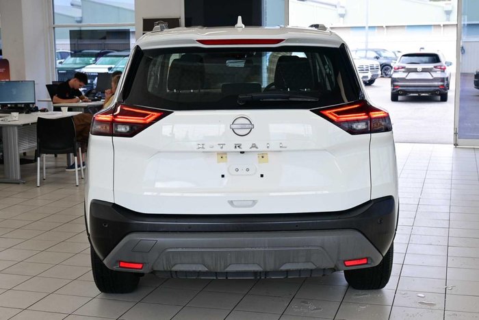 2023 Nissan X-TRAIL ST