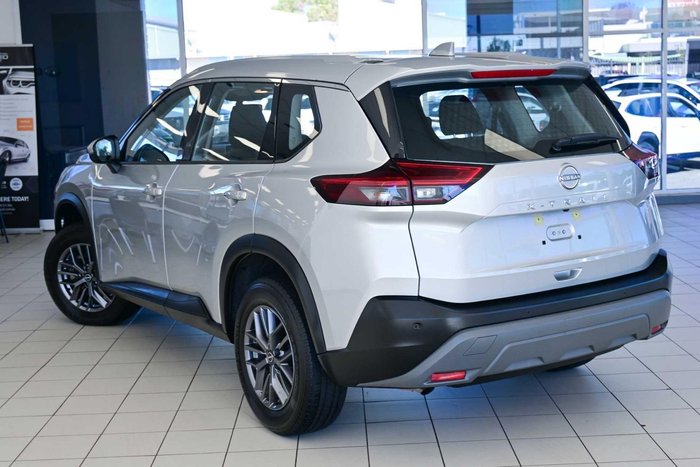 2024 Nissan X-TRAIL ST