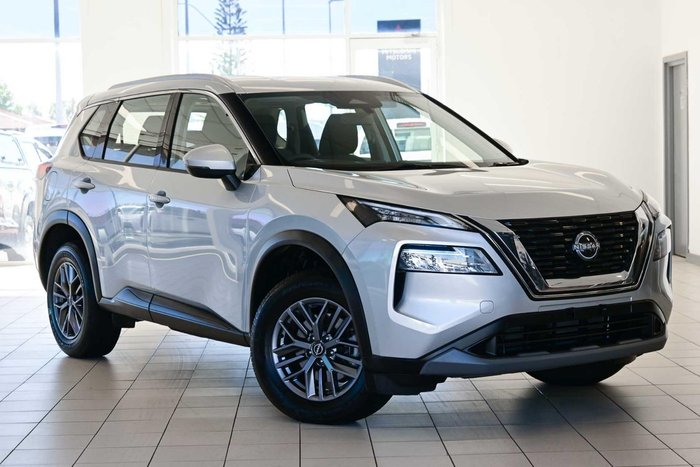 2024 Nissan X-TRAIL ST