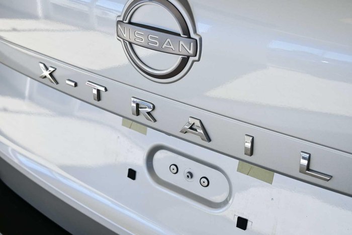 2024 Nissan X-TRAIL ST