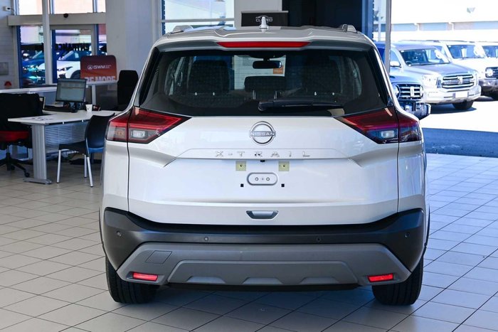 2024 Nissan X-TRAIL ST