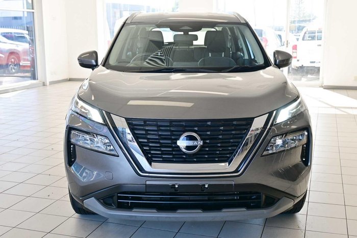 2024 Nissan X-TRAIL ST